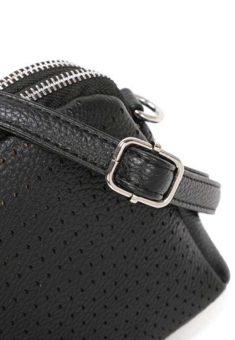 Luigisanto czarna listonoszka z ażurowym wzorem